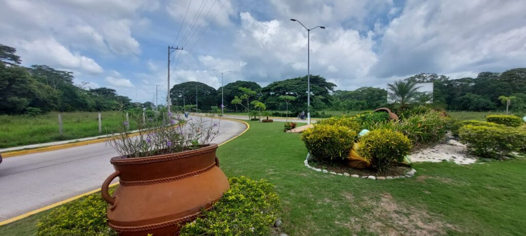 Terreno en Renta y Lotes Residenciales en Venta en Proyecto Comacalco, Tabasco