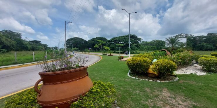 Terreno en Renta y Lotes Residenciales en Venta en Proyecto Comacalco, Tabasco