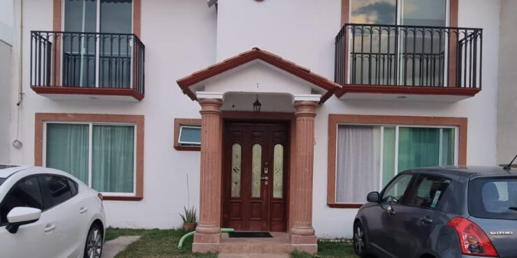 CASA EN VENTA EN SAN JUAN DEL RÍO, QUERÉTARO