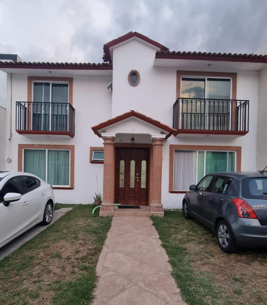 CASA EN VENTA EN SAN JUAN DEL RÍO, QUERÉTARO CASA EN VENTA EN SAN JUAN DEL RÍO, QUERÉTARO